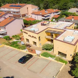  Apartment Alpa