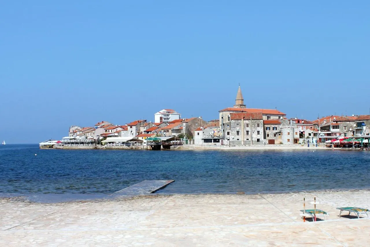 Apartment Umag 7126A 0*,  Croatia